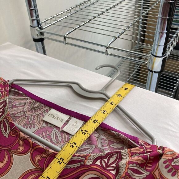 Chico's‎ Women's Pink Medallion Top Size 3 XL Bell Sleeves Regal Ornate Flowy - Picture 3 of 10